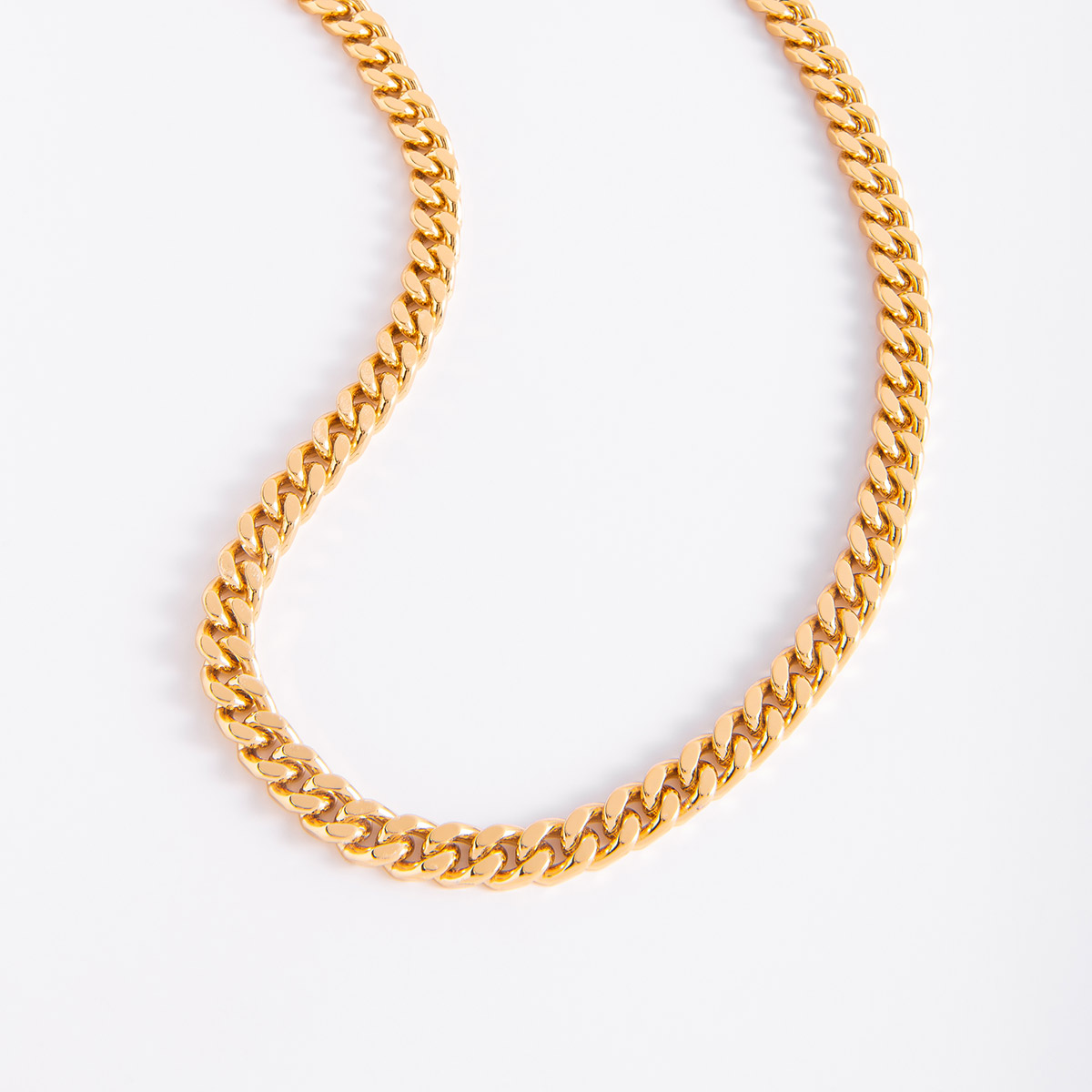 Collar Eslabones Cubanos 18k de 55cm para Caballeros Collar Eslabones Cubanos 18k de 55cm para Caballeros