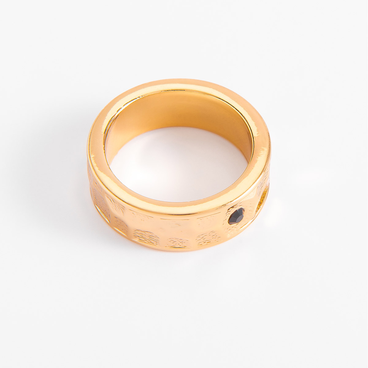 Anillo Caballero Baño Oro 18k con Esmalte Negro Anillo Caballero Baño Oro 18k con Esmalte Negro