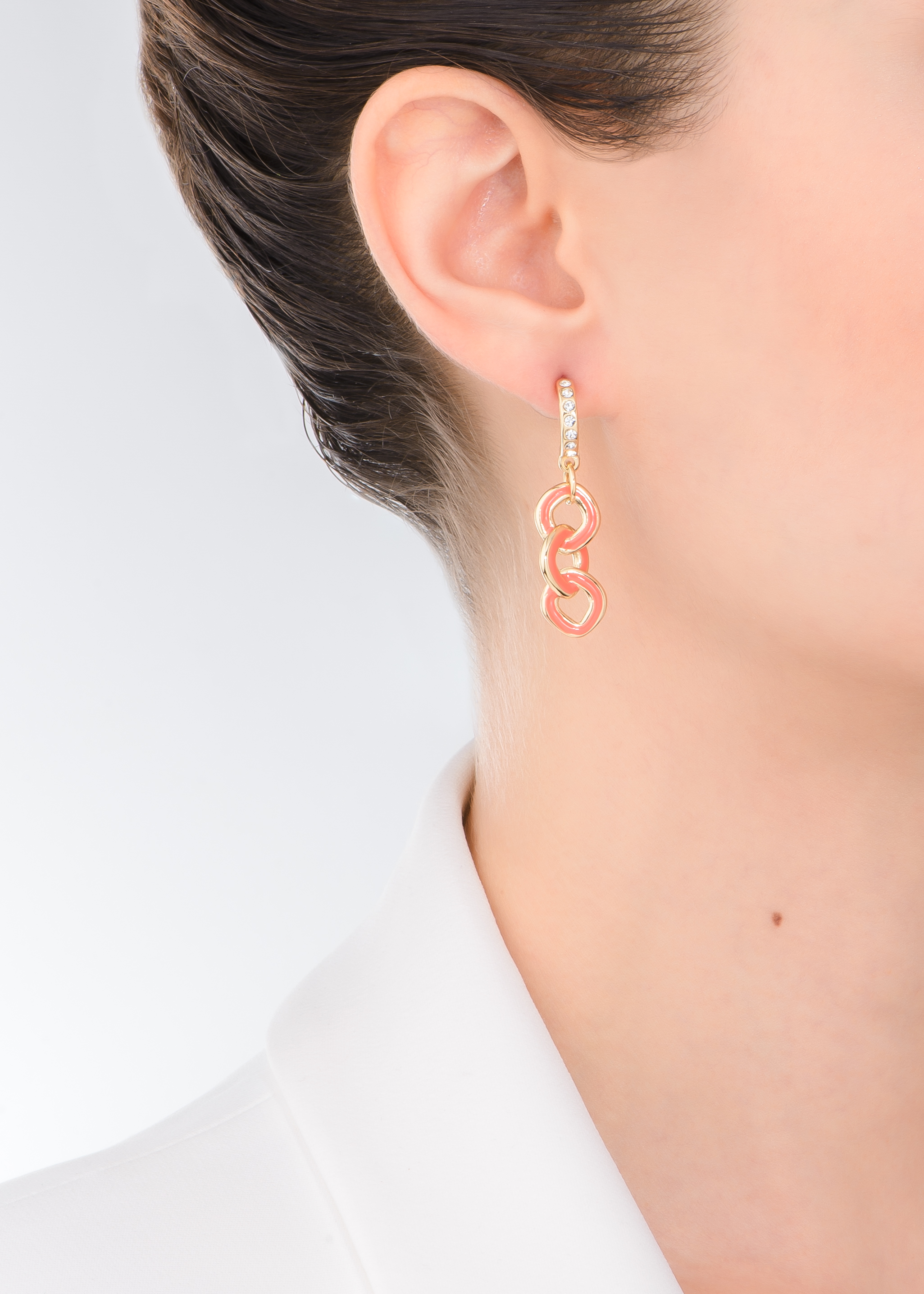 ARETES DAMA