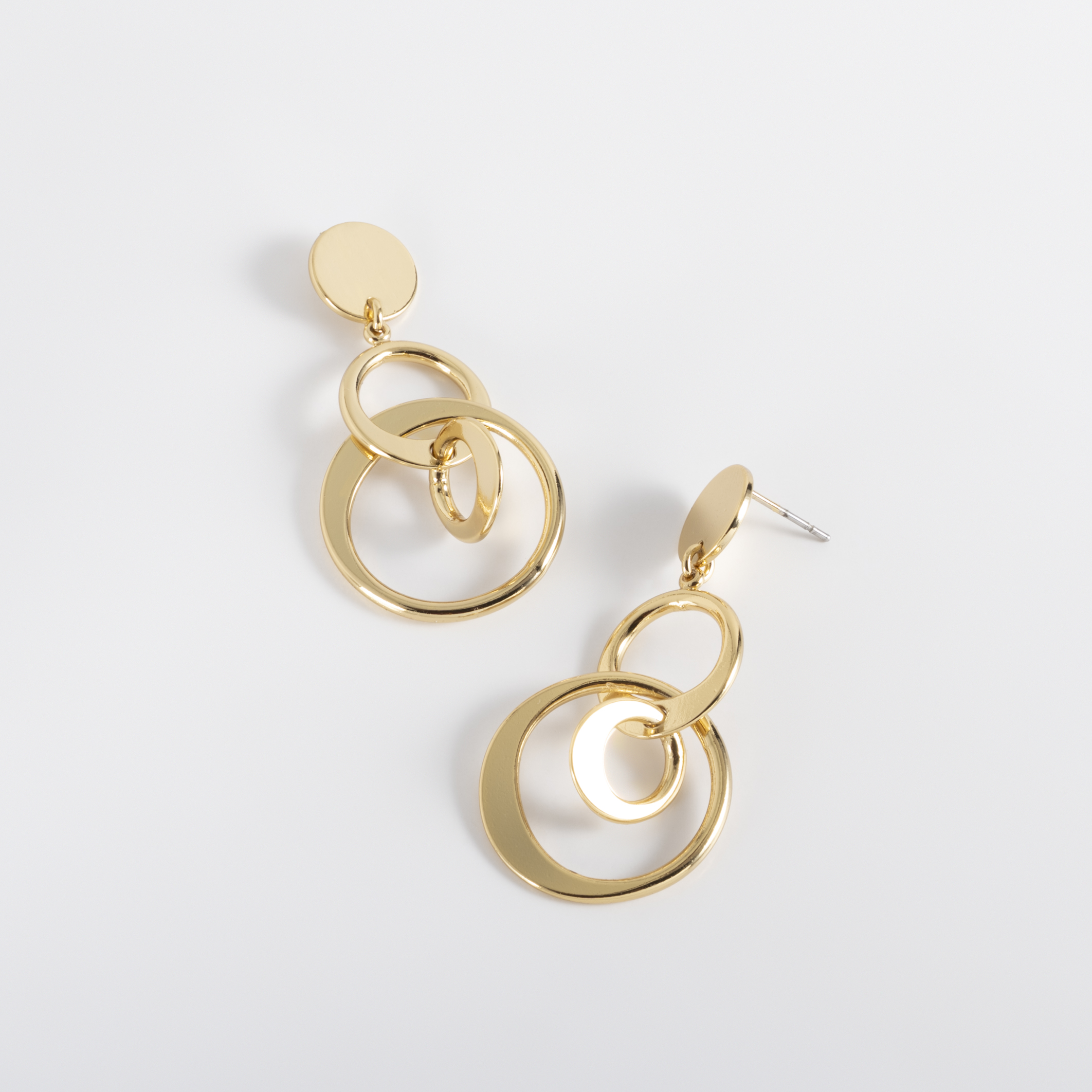 ARETES DAMA