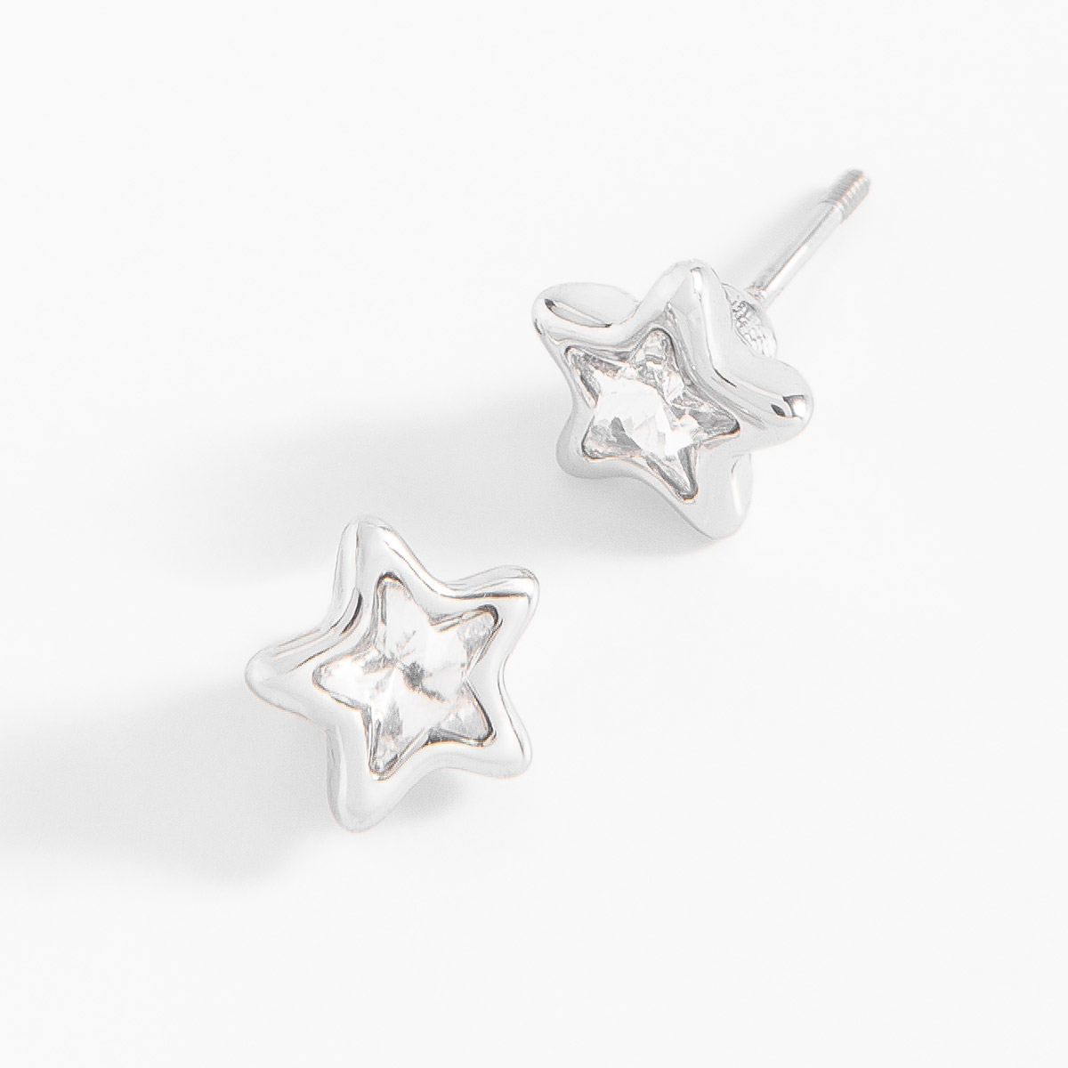 Aretes de Estrella con Baño de Platino y Cristal Aretes de Estrella con Baño de Platino y Cristal