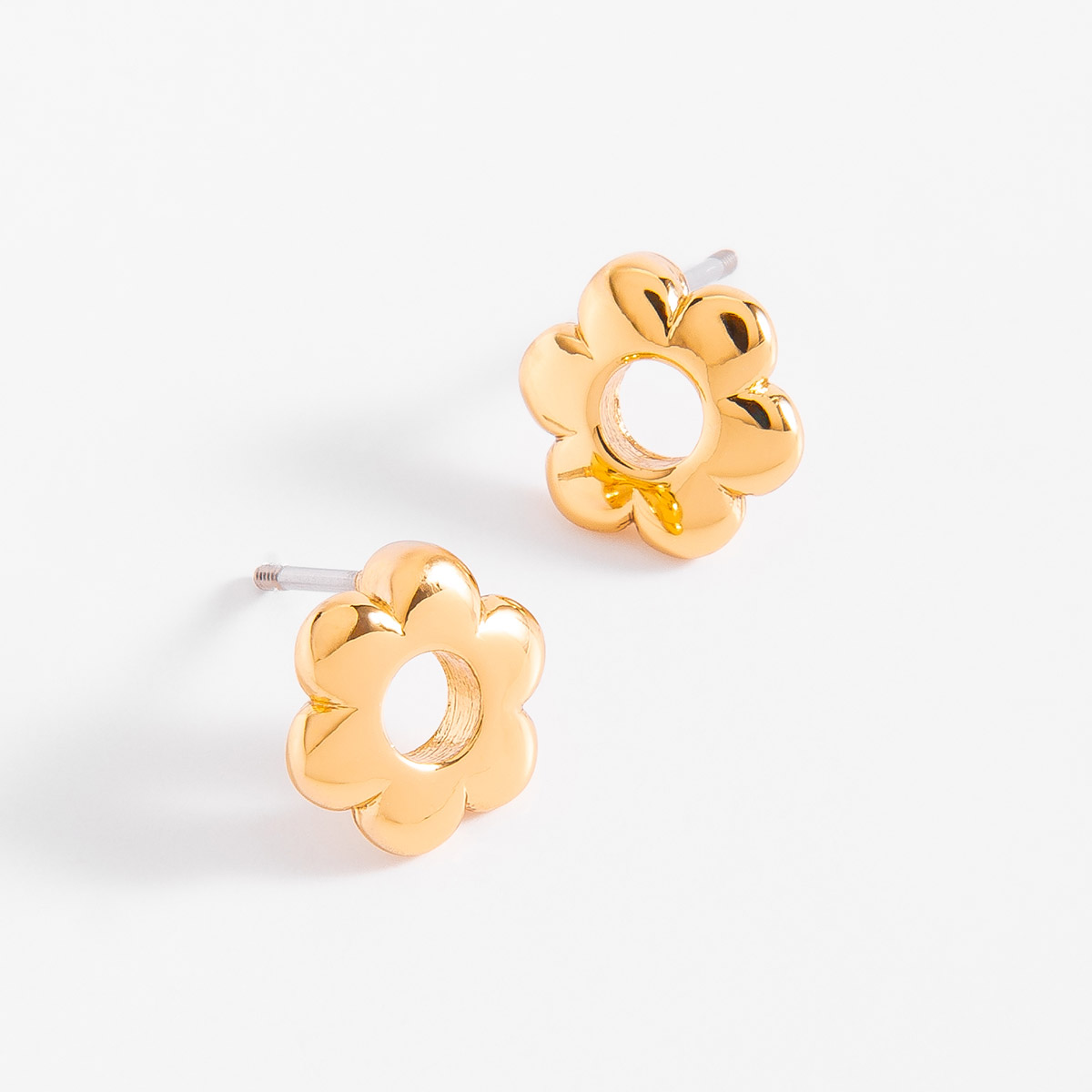 Aretes de Flor en Baño de Oro de 18k para Niñas