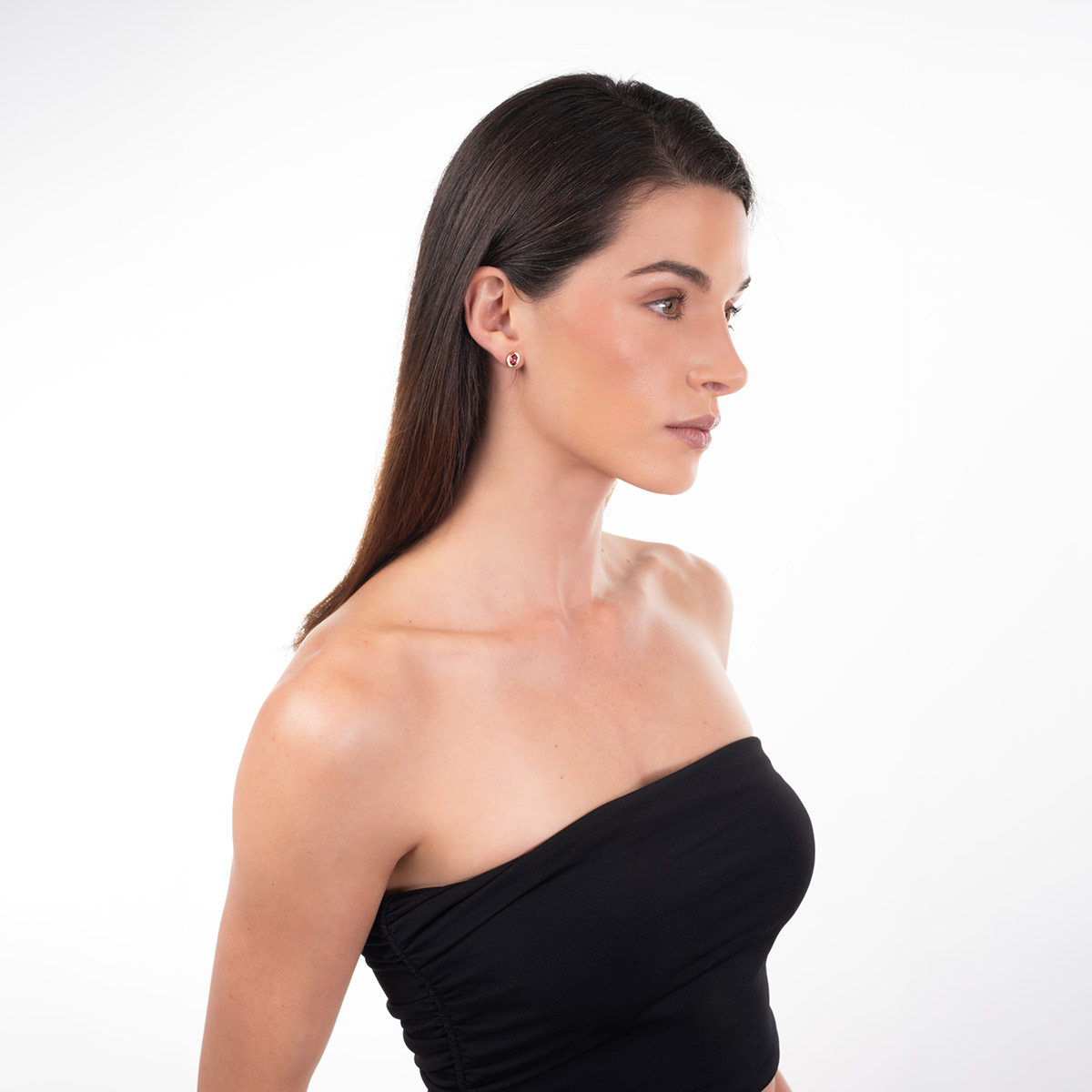 Aretes en baño de oro ovalados piedra toque brillante rosa