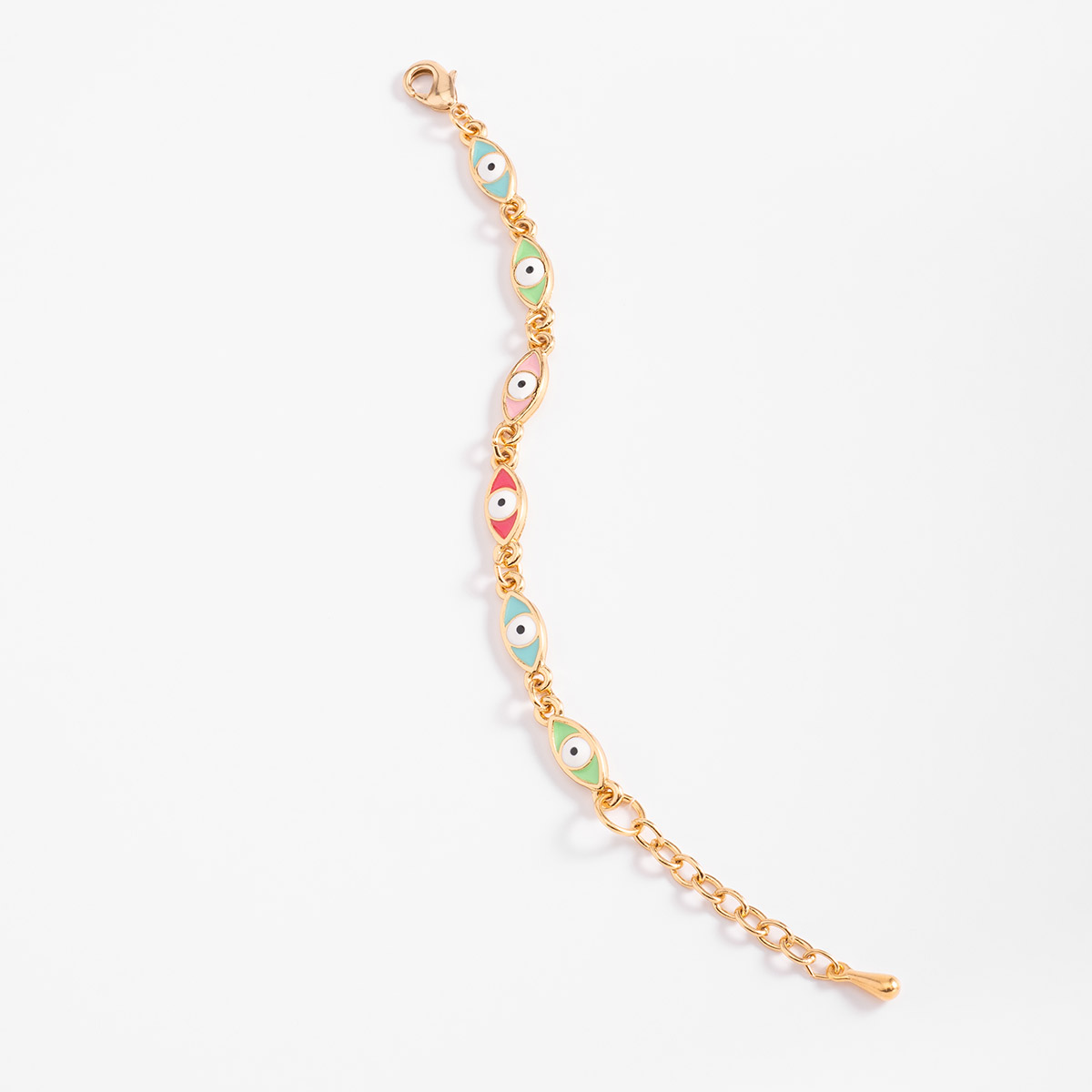 Pulsera en baño de oro con dijes de ojo y esmalte en tonos pastel