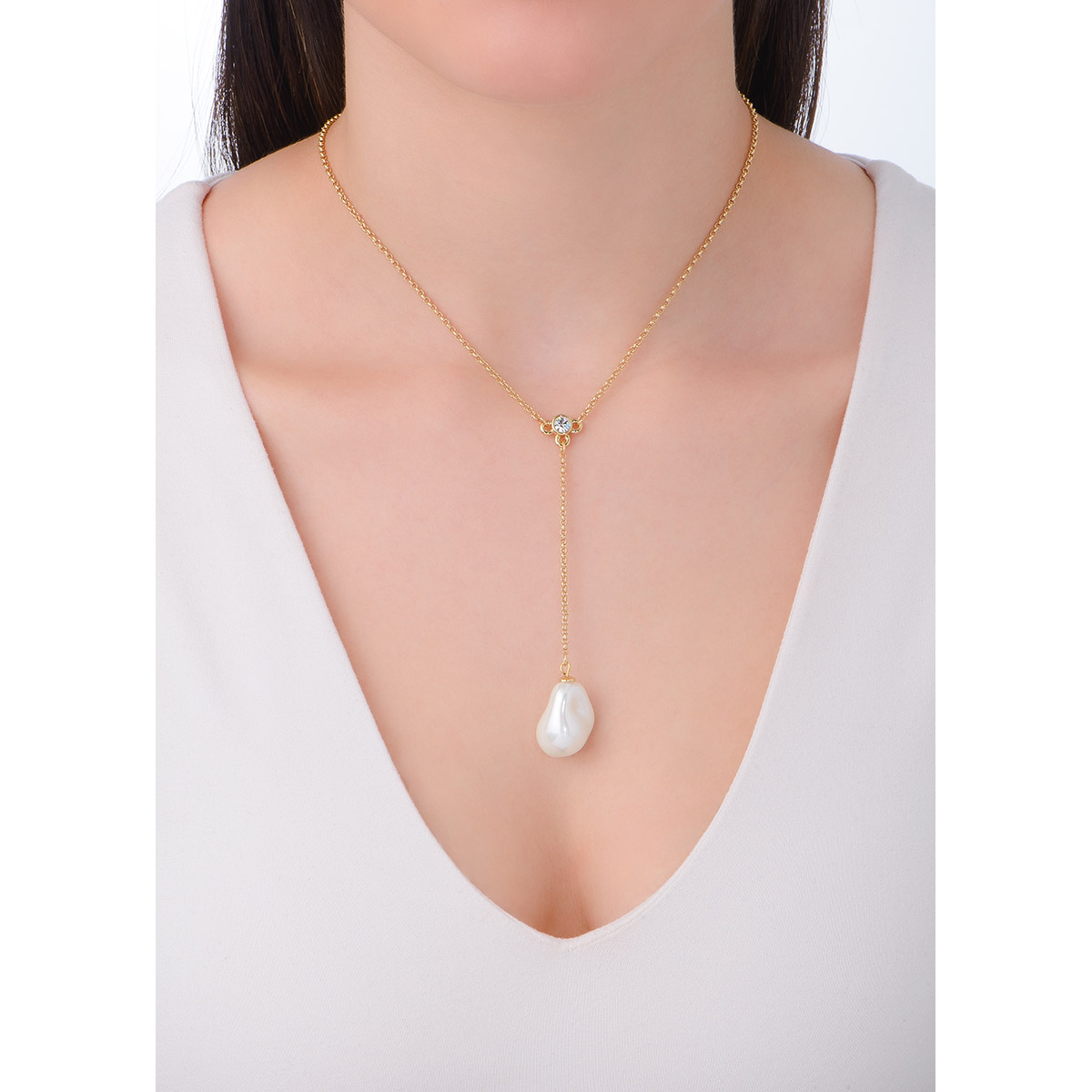 Collar en baño de oro 18k con perla barroca crema