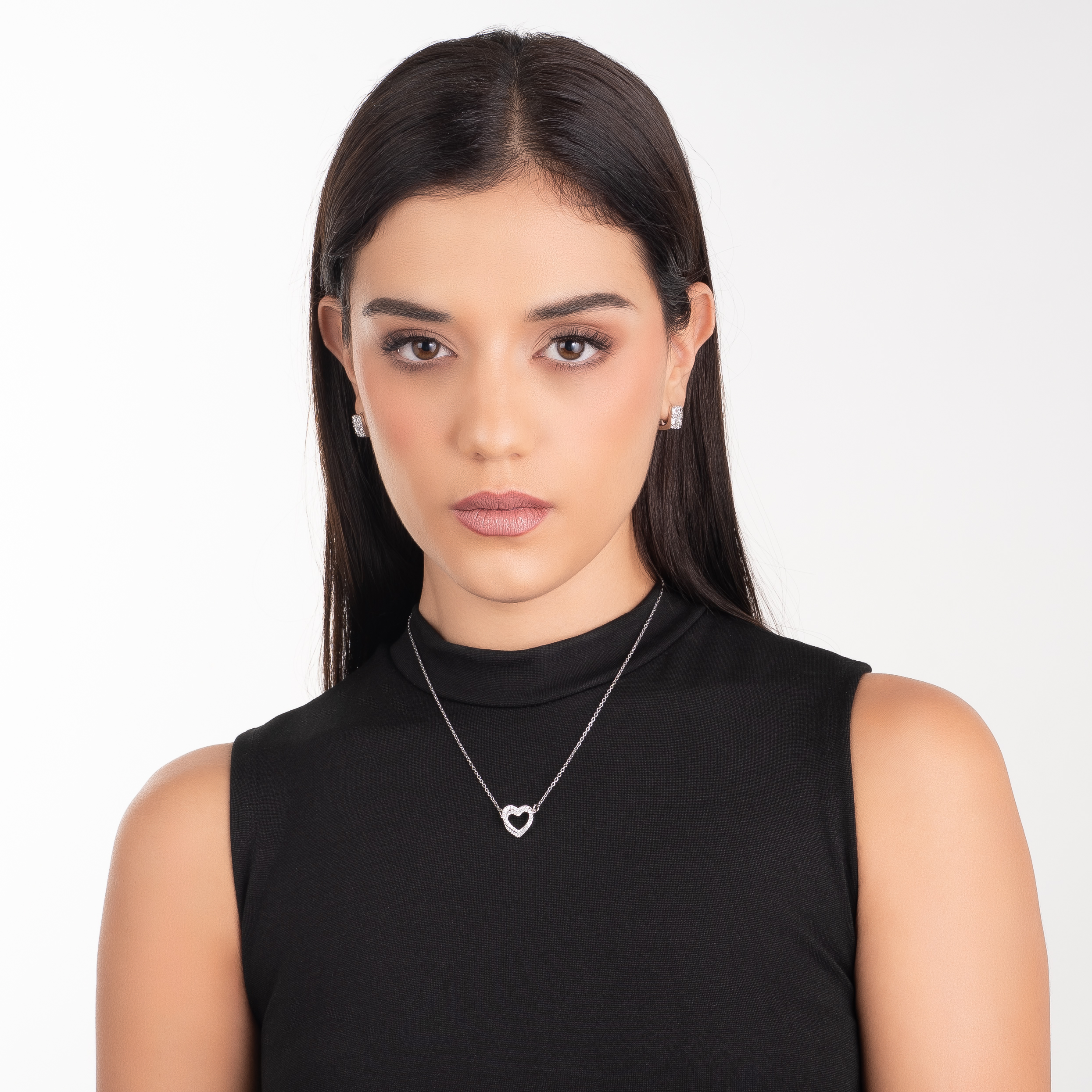 Collar en baño de platino corazón piedra Diamonice brillante