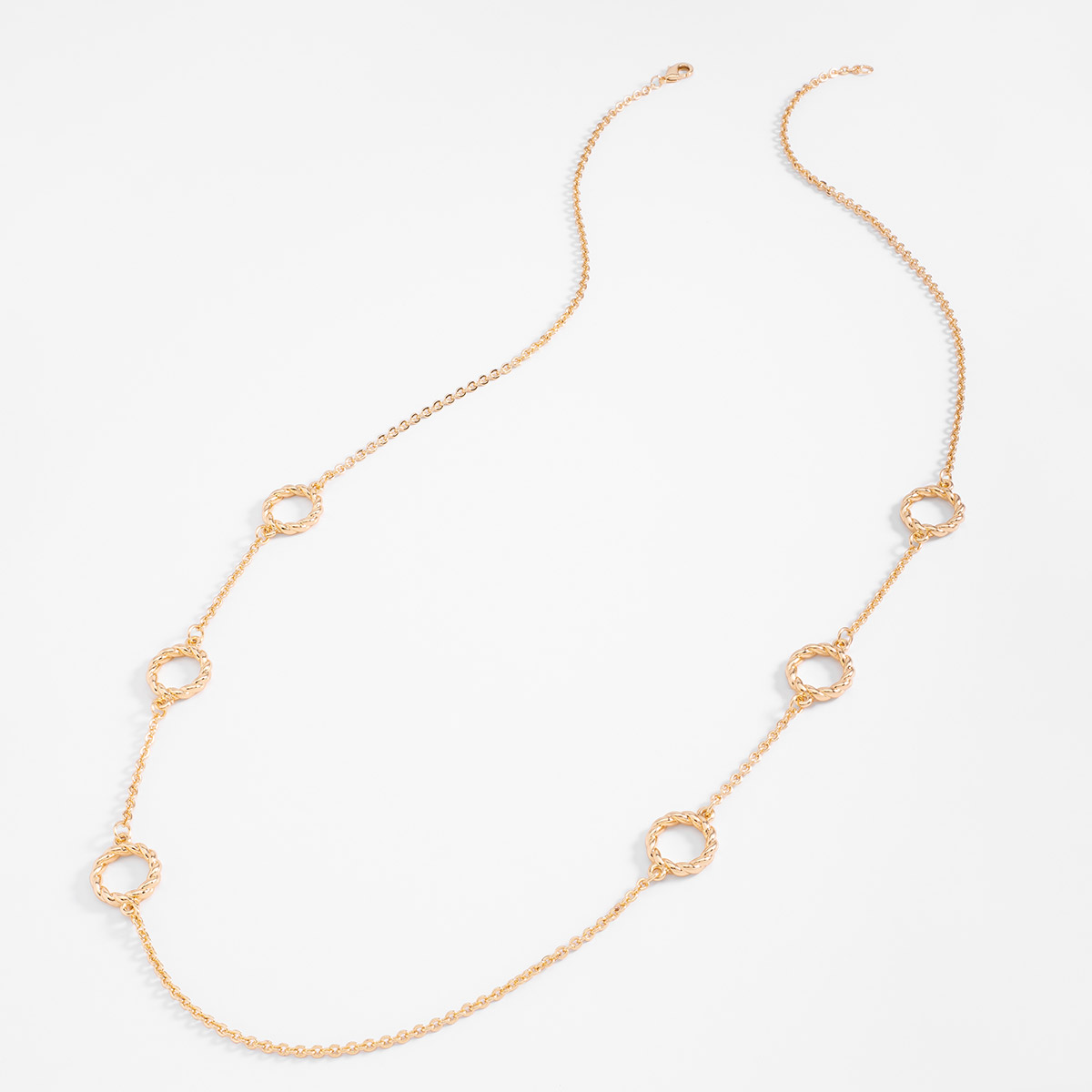 Collar en baño de oro con eslabones circulares texturizados