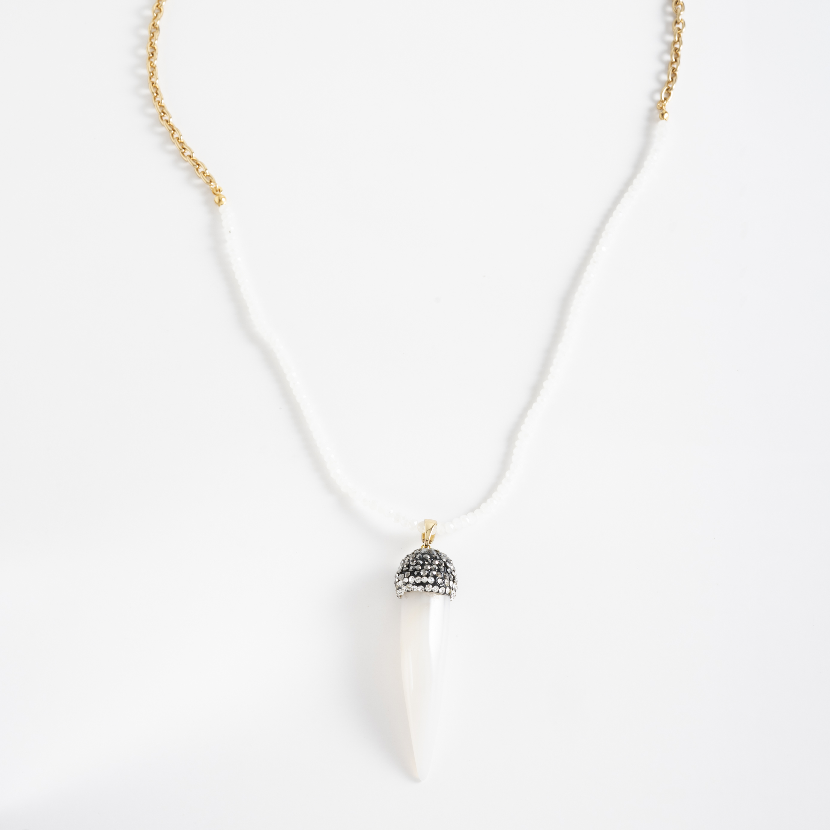 COLLAR