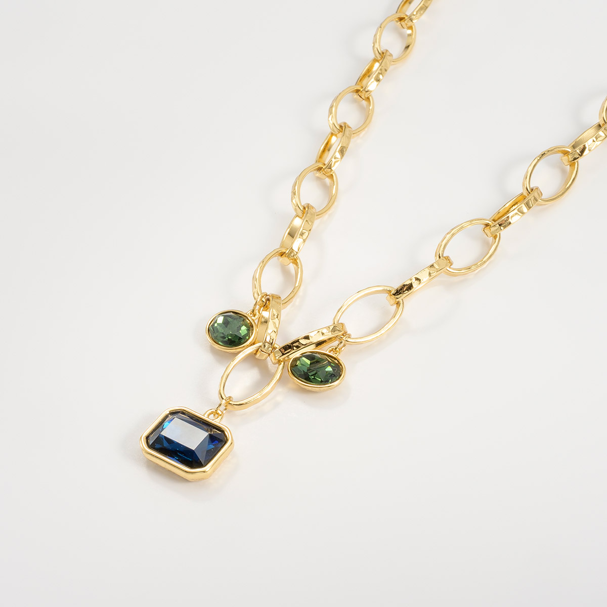 COLLAR